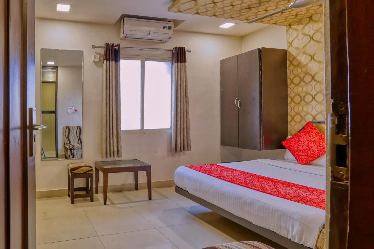 Hotel Galaxy Indore Exterior photo