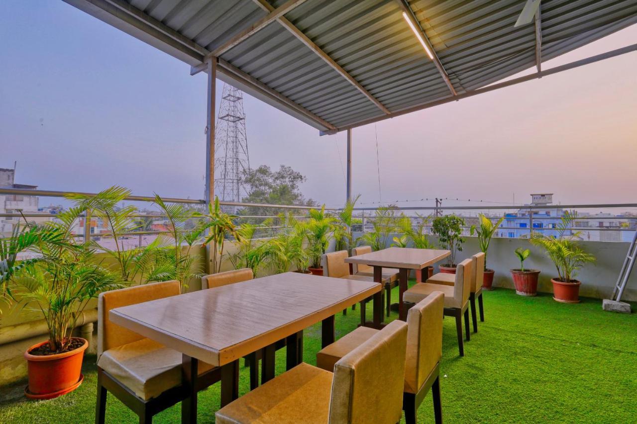Hotel Galaxy Indore Exterior photo