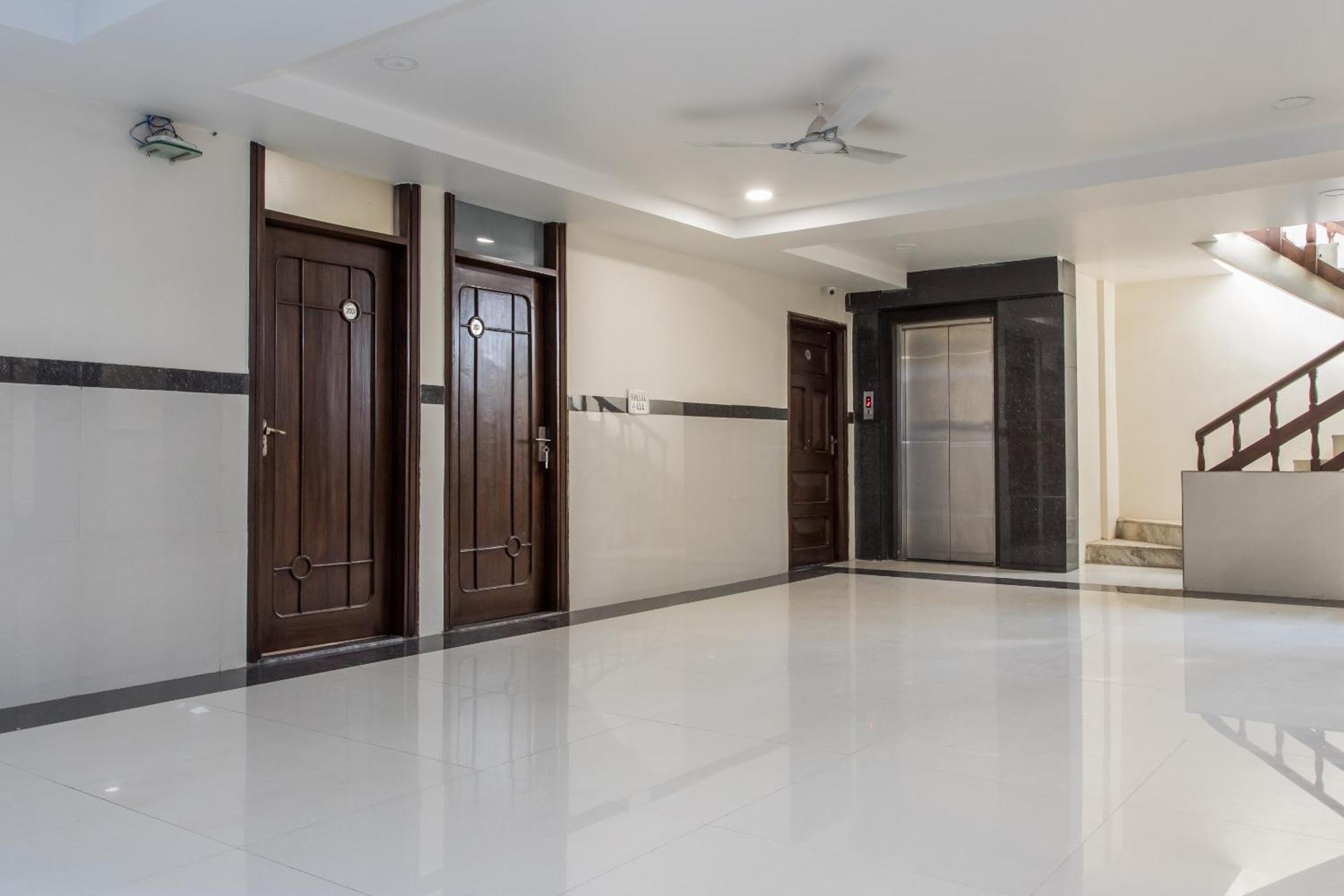 Hotel Galaxy Indore Exterior photo